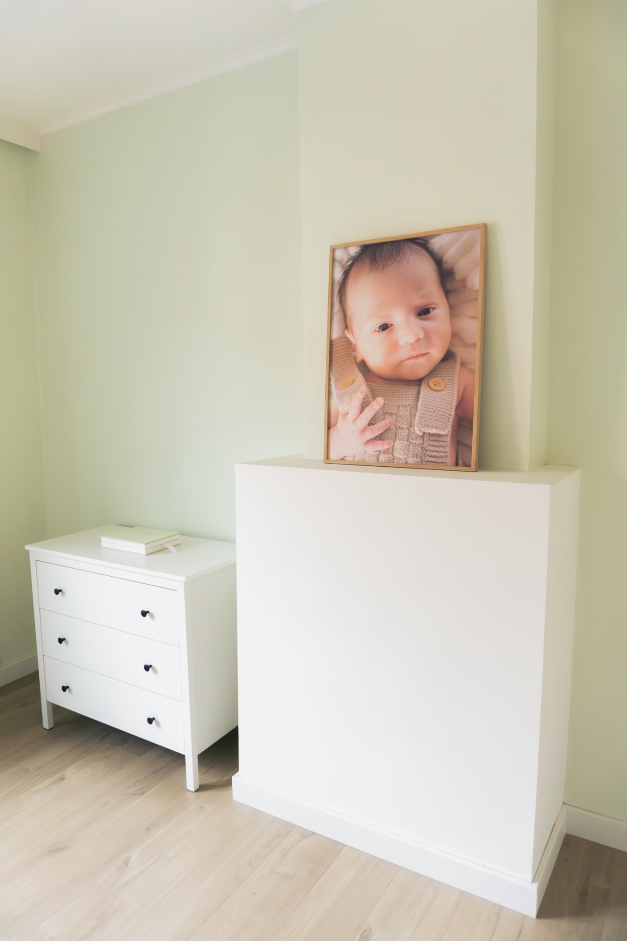 Canvas met eikenhouten wandlijst